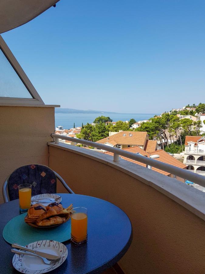 Apartment Smile Baška Voda Exterior foto